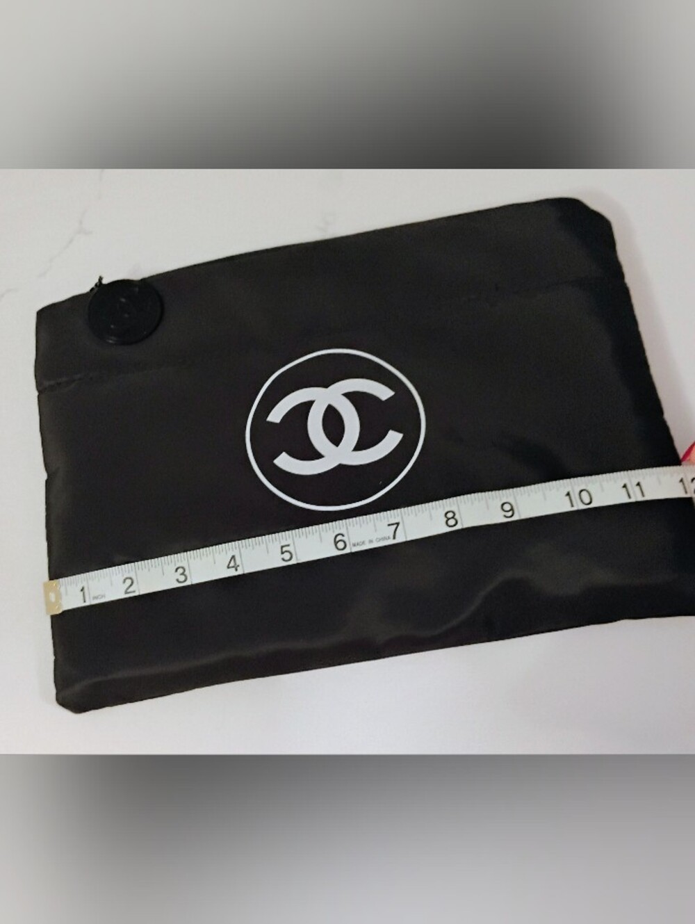 NEW Chanel GWP Cosmetic Pouch/ Tablet Case - Picture 9 of 10